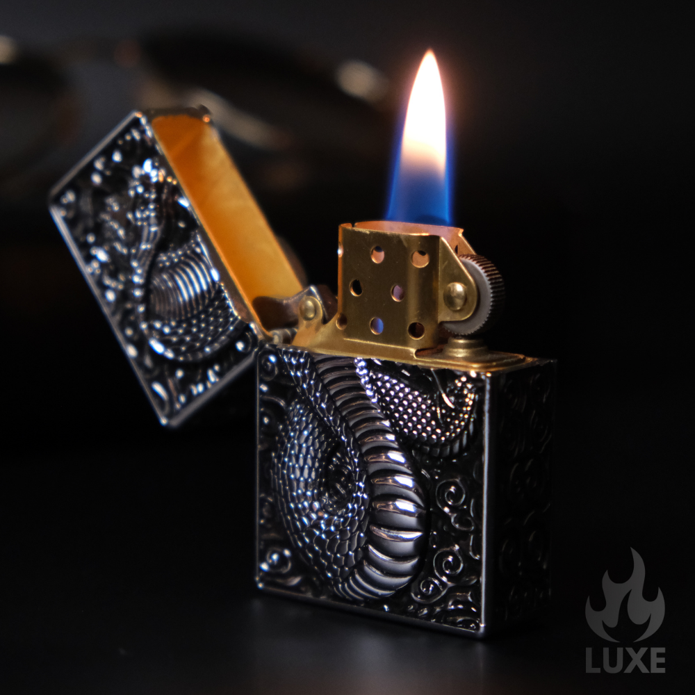 Cobra Lighter